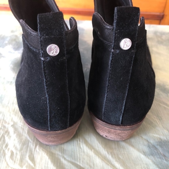 Sam Edelman black suede and leather low ankle boot size 8 - Picture 5 of 6